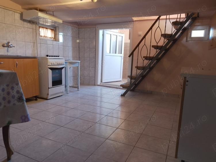 Casă cu 2 camere cu Teren 602 Mp în Vânători