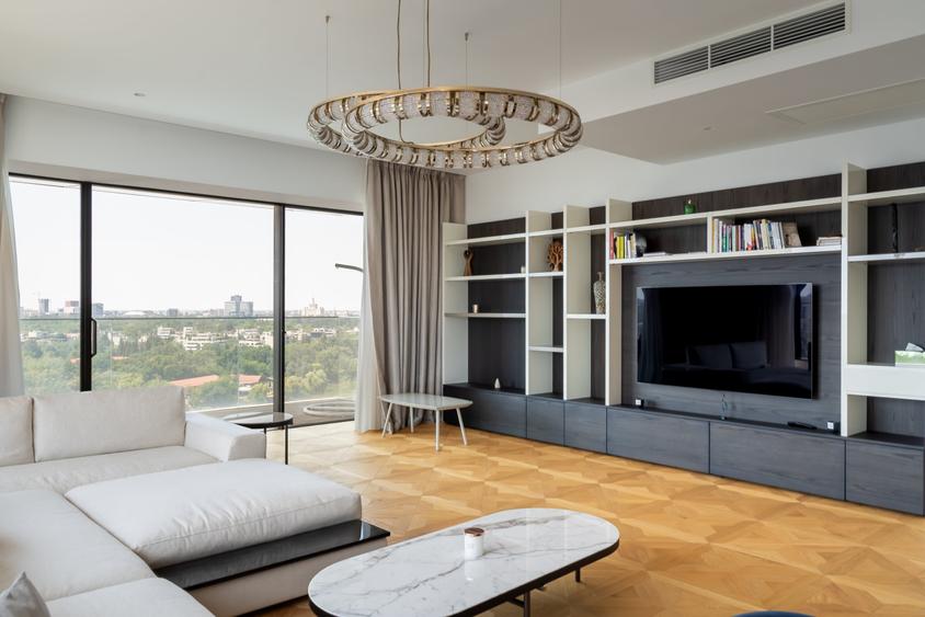 Apartament cu 3 camere decomandat în Floreasca