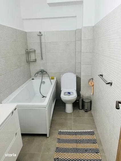 Apartament 3 camere decomandat, 2 bai, Tg. Cucu Podu de Fier, etaj - 6