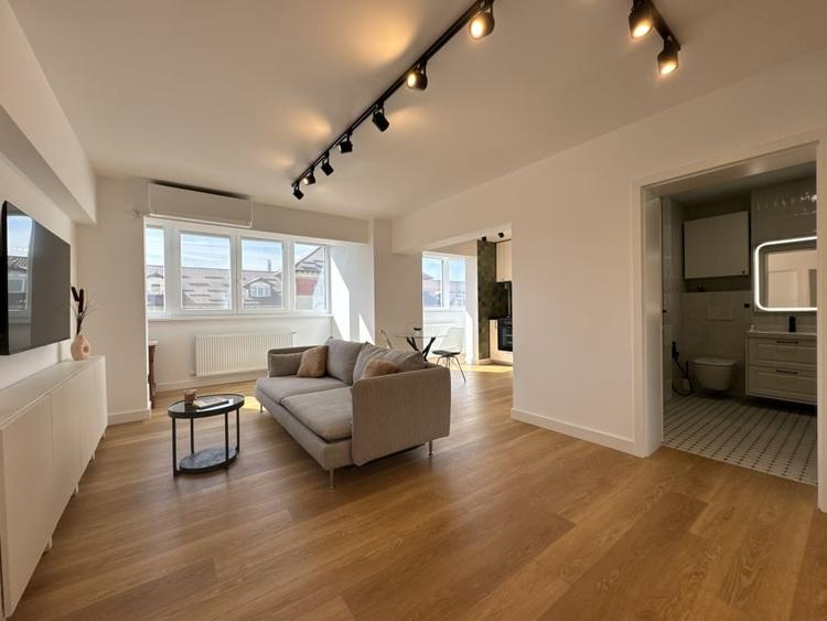 Apartament cu 2 camere decomandat, mobilat în Dorobanți