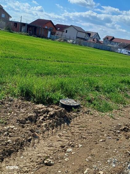 Teren de 800 mp, în Oșorhei