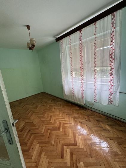 Apartament cu 2 camere decomandat în Exterior Vest