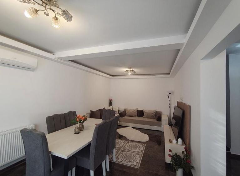 Casă cu 4 camere în Jilava
