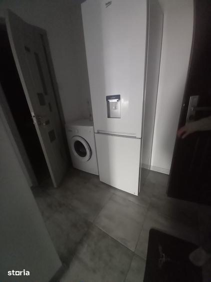Garsonieră decomandată în Central