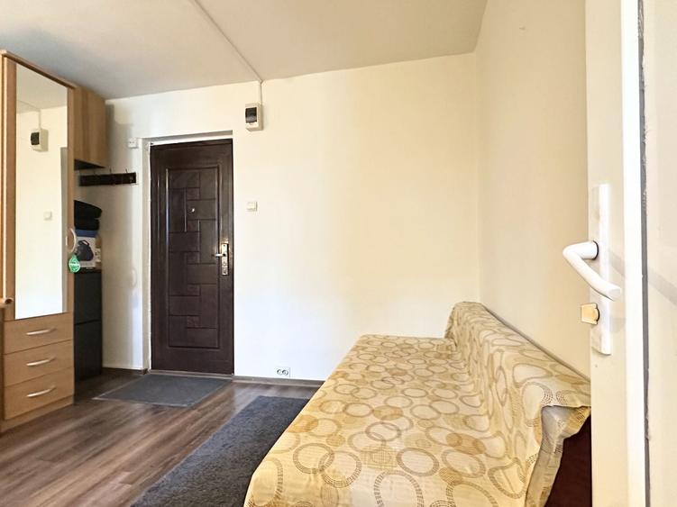 Garsonieră nedecomandată în Jiului