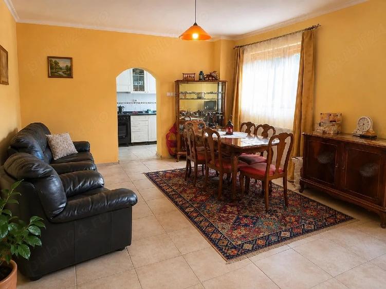 Casă cu Teren 3000 Mp în Provița de Sus