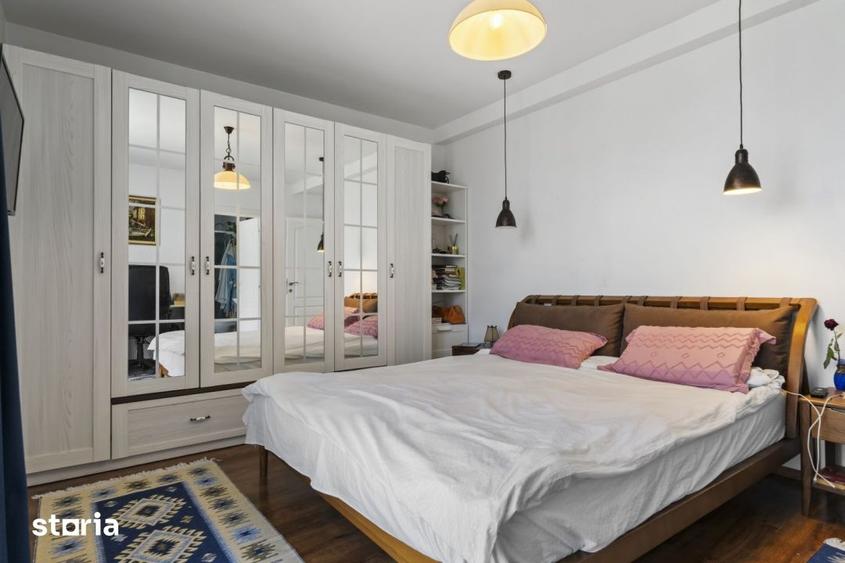 Casă cu 4 camere cu Teren 143 Mp în Corbeanca