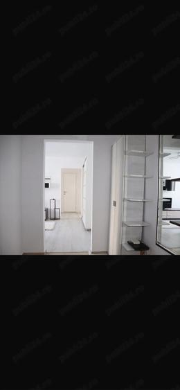 Apartament cu 3 camere semidecomandat în Drumul Taberei