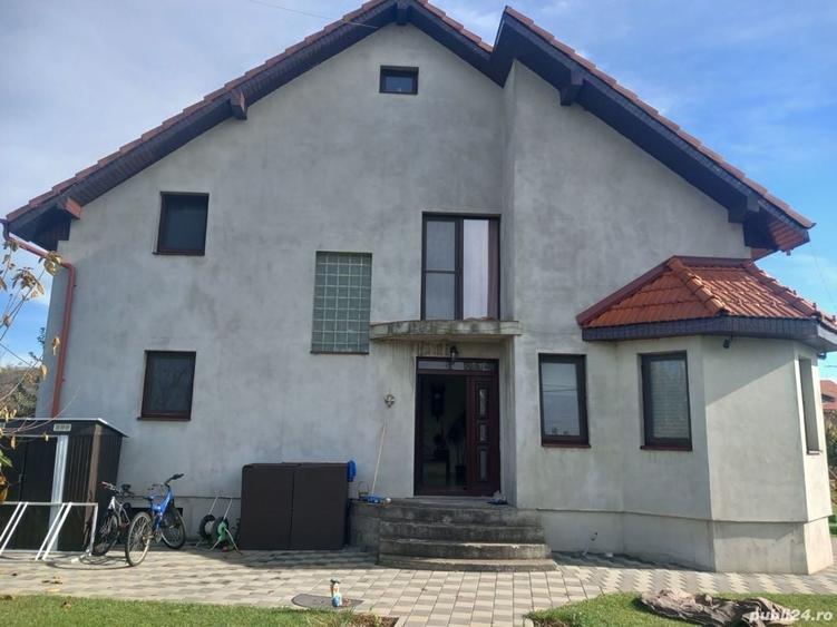 Casă cu 5 camere în Luduș