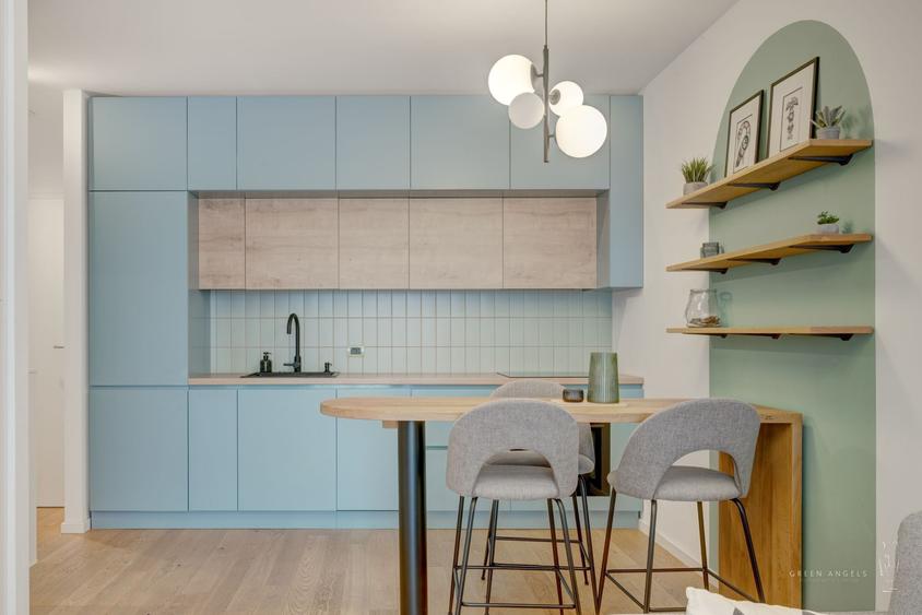 Apartament cu 2 camere semidecomandat în Victoriei