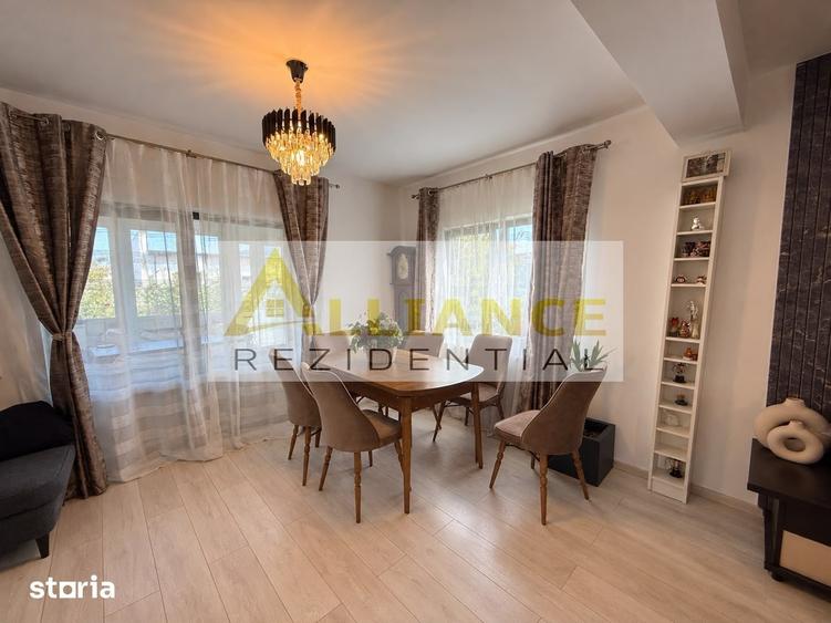 Casă cu 4 camere cu Teren 370 Mp în Central