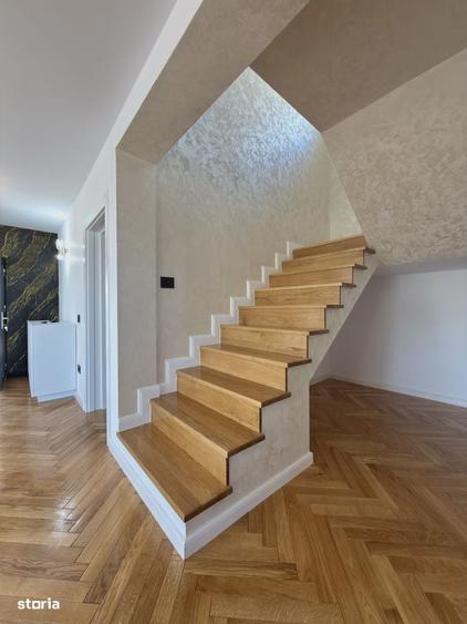 Casă cu 4 camere cu Teren 400 Mp în Central