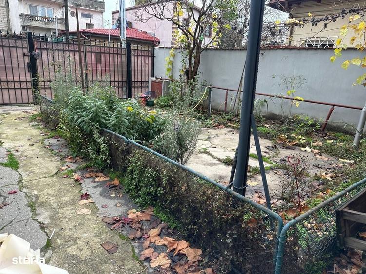 Casă cu 3 camere cu Teren 250 Mp în 1 Mai