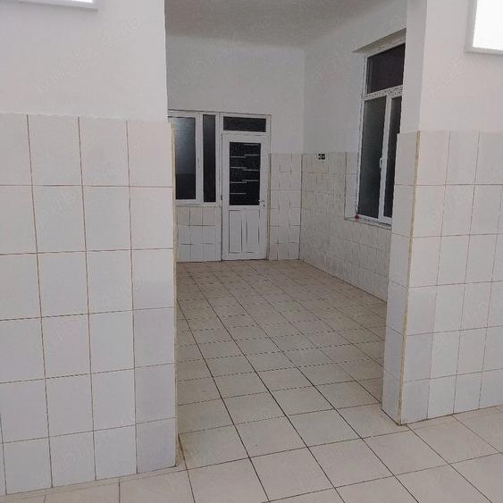 Spațiu comercial, de 40 mp, în Central