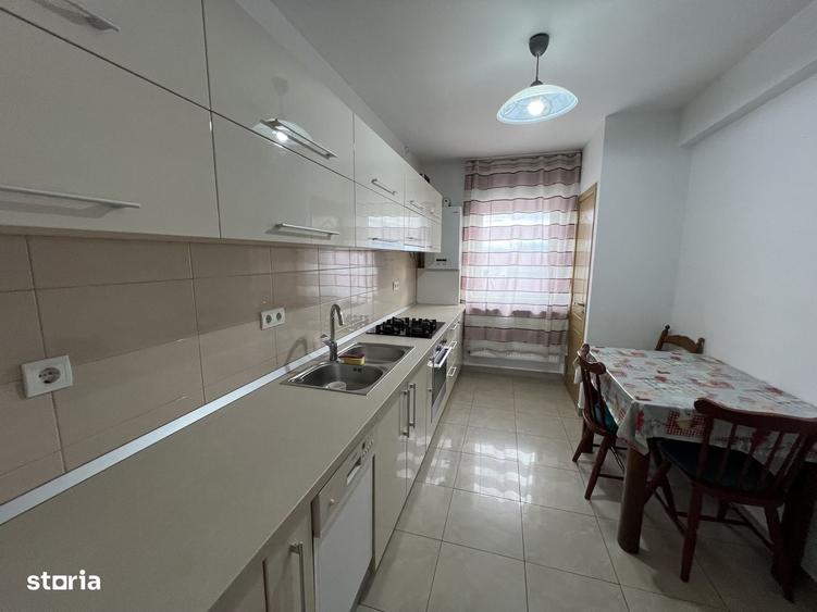Apartament 3 camere decomandat, complet renovat Selimbar - 9