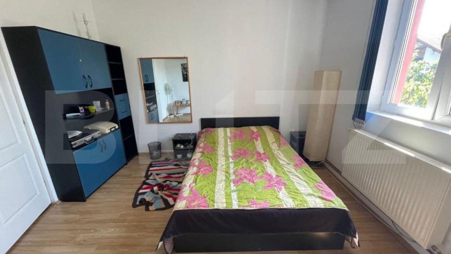Casă cu 5 camere cu Teren 475 Mp în Olimpia-Stadion