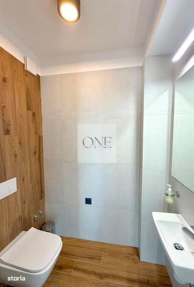 Apartament cu 4 camere în Drumul Poienii