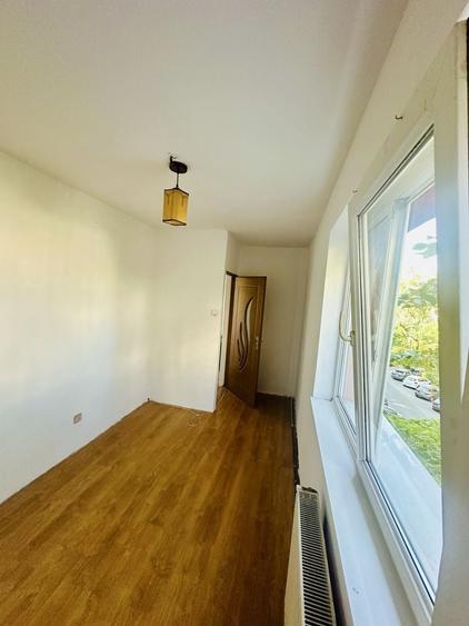 Apartament 3 camere zona Dacia 51 mp - 1