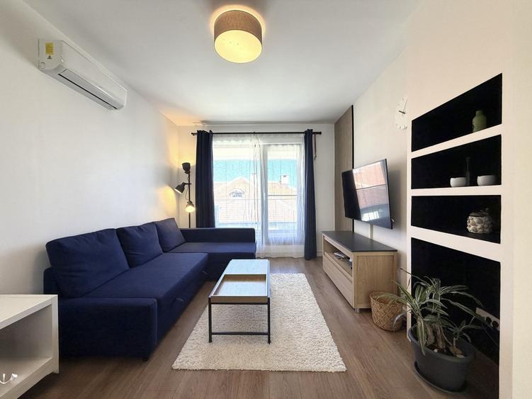 Apartament cu 2 camere semidecomandat, mobilat în Pipera