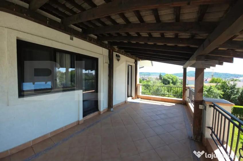 Casă cu 4 camere cu Teren 520 Mp în Central