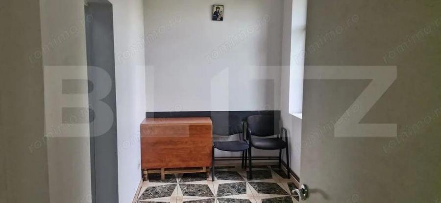 Casă cu Teren 1138 Mp în Central