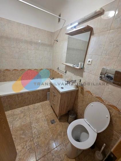 Apartament cu 2 camere semidecomandat, mobilat în Mărăști