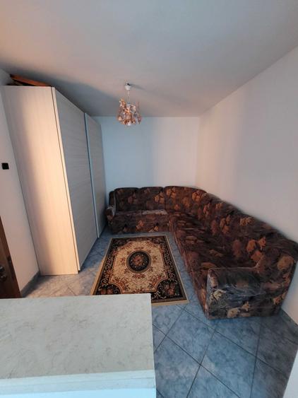 Apartament cu 2 camere nedecomandat în Central