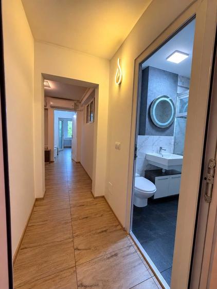 Apartament cu 4 camere decomandat în Iancului