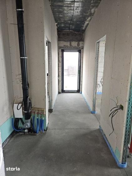 Apartament cu 3 camere în Ovidiu