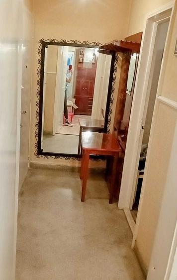 Apartament cu 2 camere semidecomandat în Exterior Vest