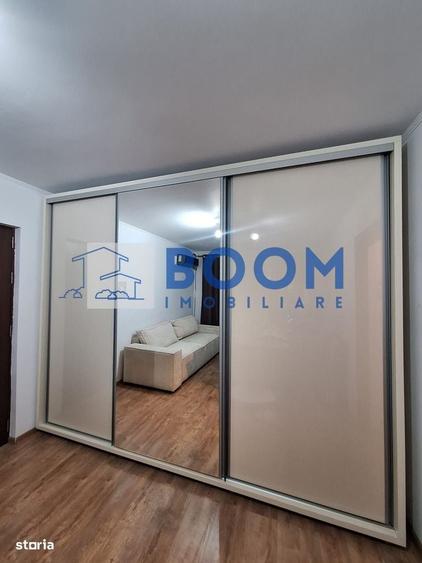 Apartament cu 3 camere semidecomandat în Ostroveni