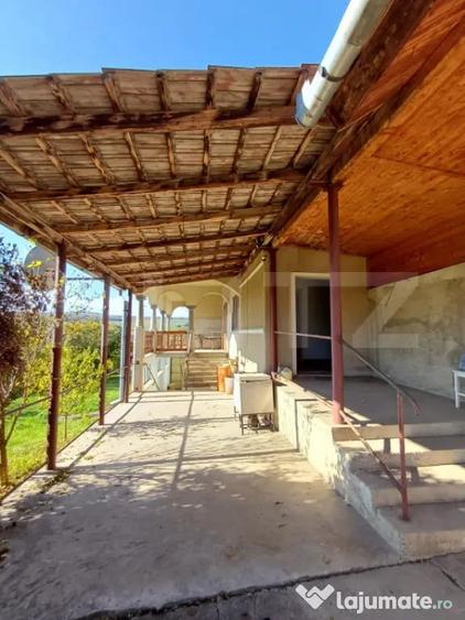 Casă cu 3 camere cu Teren 11508 Mp în Copăceni