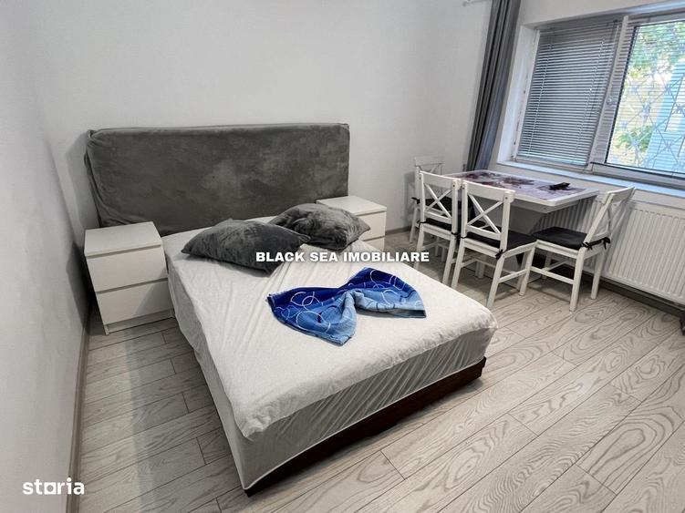 Casă cu 2 camere cu Teren 90 Mp în Delfinariu