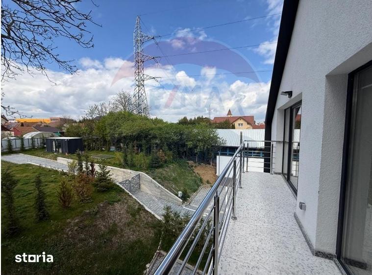 Apartament cu 3 camere în Turnișor