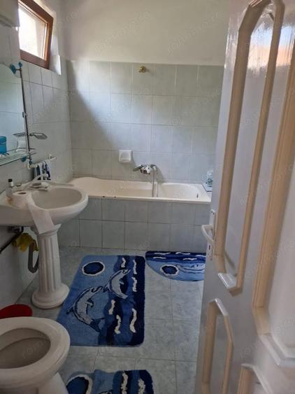 Casă cu 1 camere cu Teren 200 Mp în Central