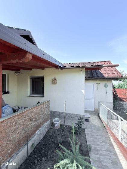 Casă cu 3 camere în Central