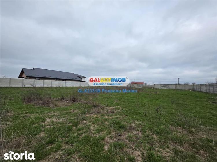 Teren de 1700 mp, în Fundeni