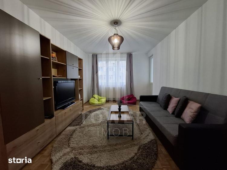 Apartament cu 2 camere decomandat în Ștrand