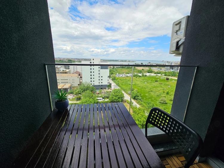 Apartament cu 2 camere semidecomandat, mobilat în Tomis Nord