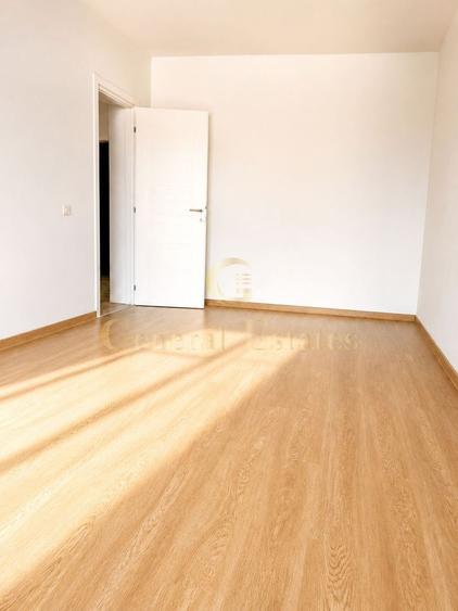 Apartament cu 3 camere decomandat în Sânpetru