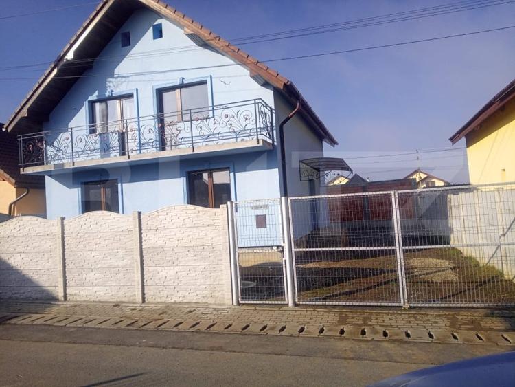 Casă individuală cu 4 camere cu Canalizare în Exterior Vest