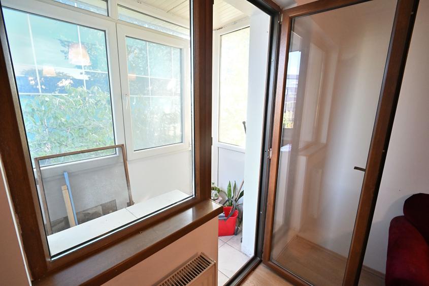 Apartament cu 2 camere semidecomandat în Băneasa