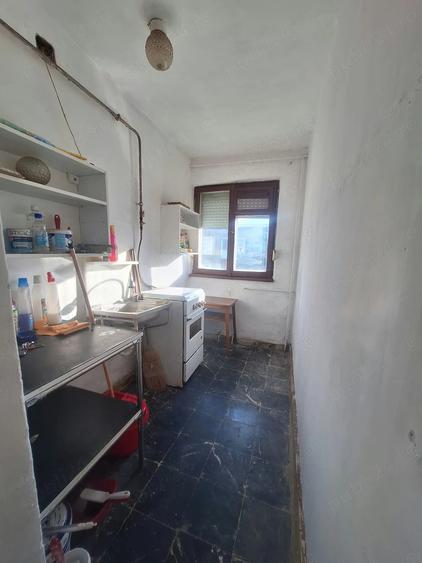 Apartament cu 2 camere nedecomandat în Central