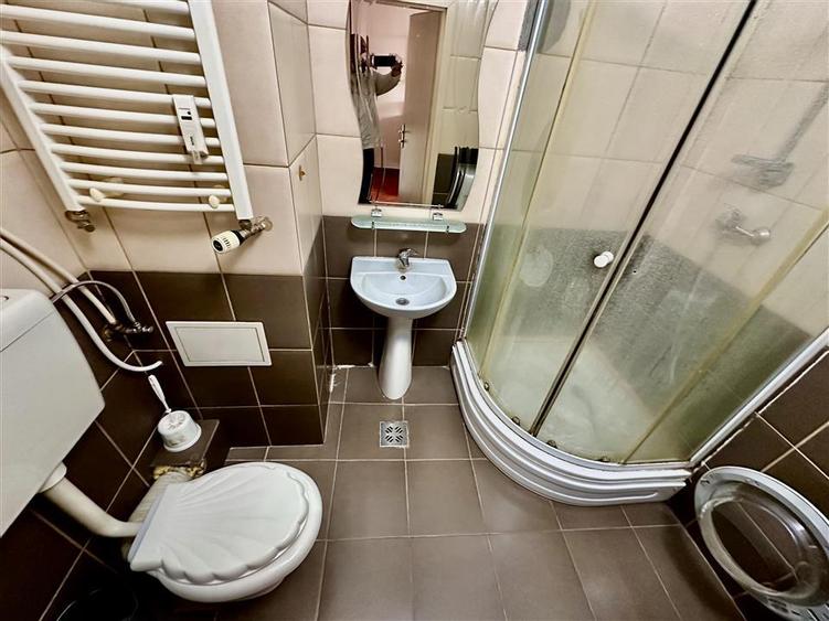 Apartament cu 2 camere semidecomandat în UTA