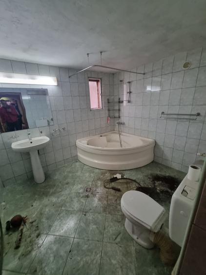 Casă cu 2 camere în Central