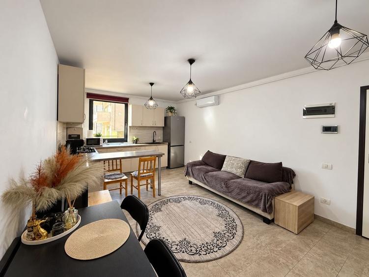 Apartament cu 2 camere semidecomandat, mobilat în Braytim