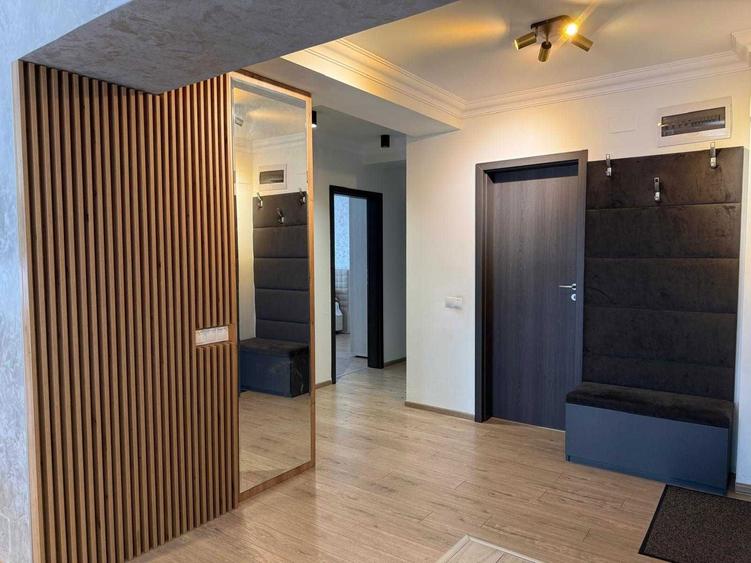 Apartament cu 4 camere, mobilat în Drumul Taberei