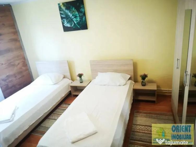Casă cu 6 camere cu Teren 350 Mp în Nord