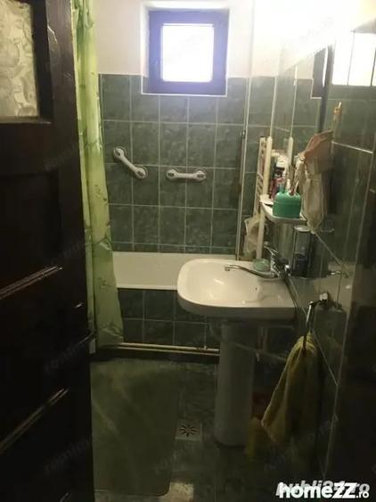 Casă cu 5 camere cu Teren 422 Mp în Zamora