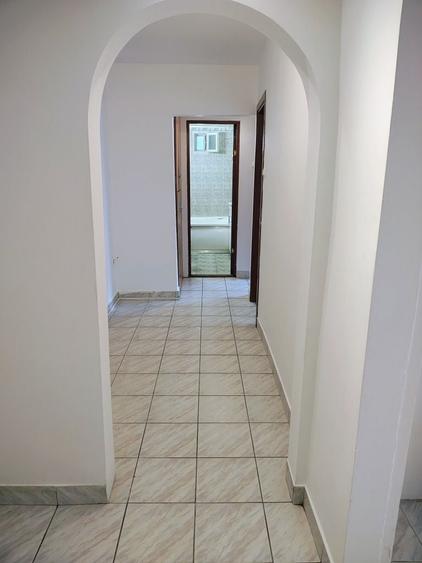 Apartament cu 2 camere decomandat în Decebal